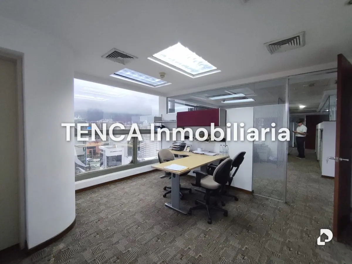 Oficina en Las Mercedes, Caracas – 16