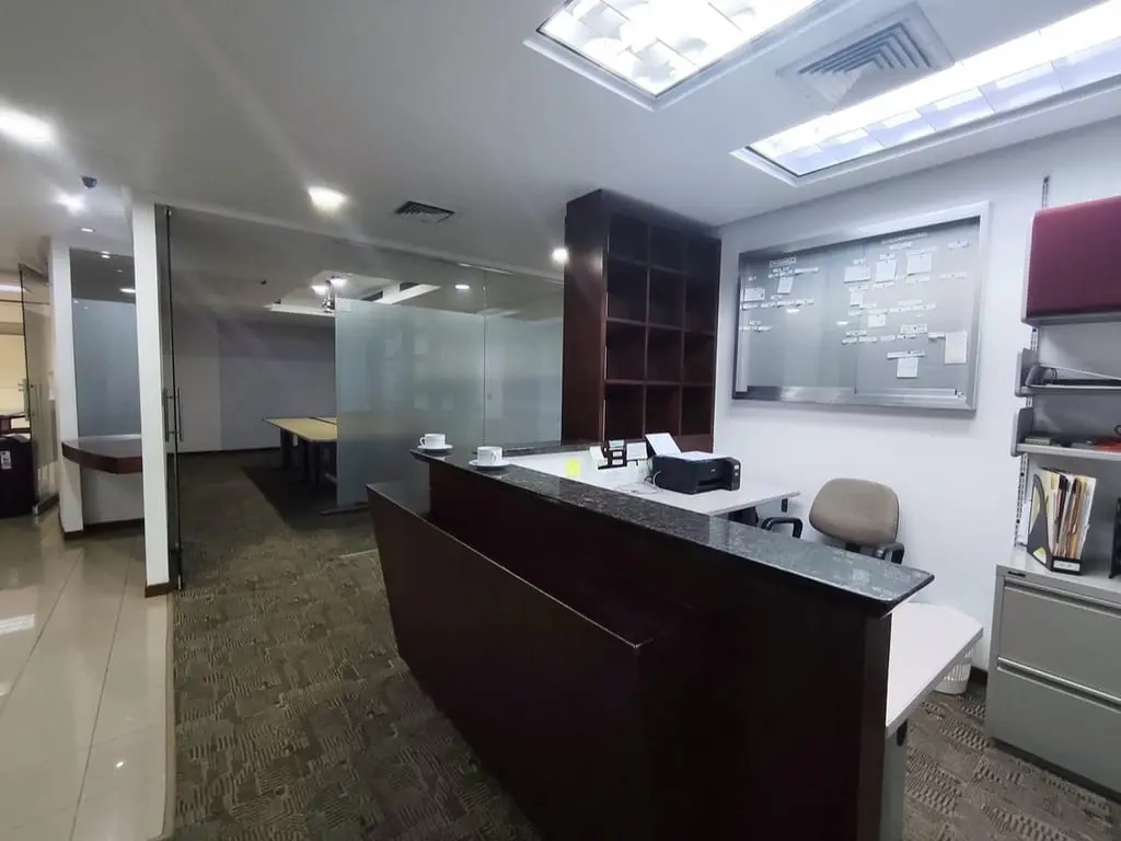 Office in Las Mercedes, Caracas - 1