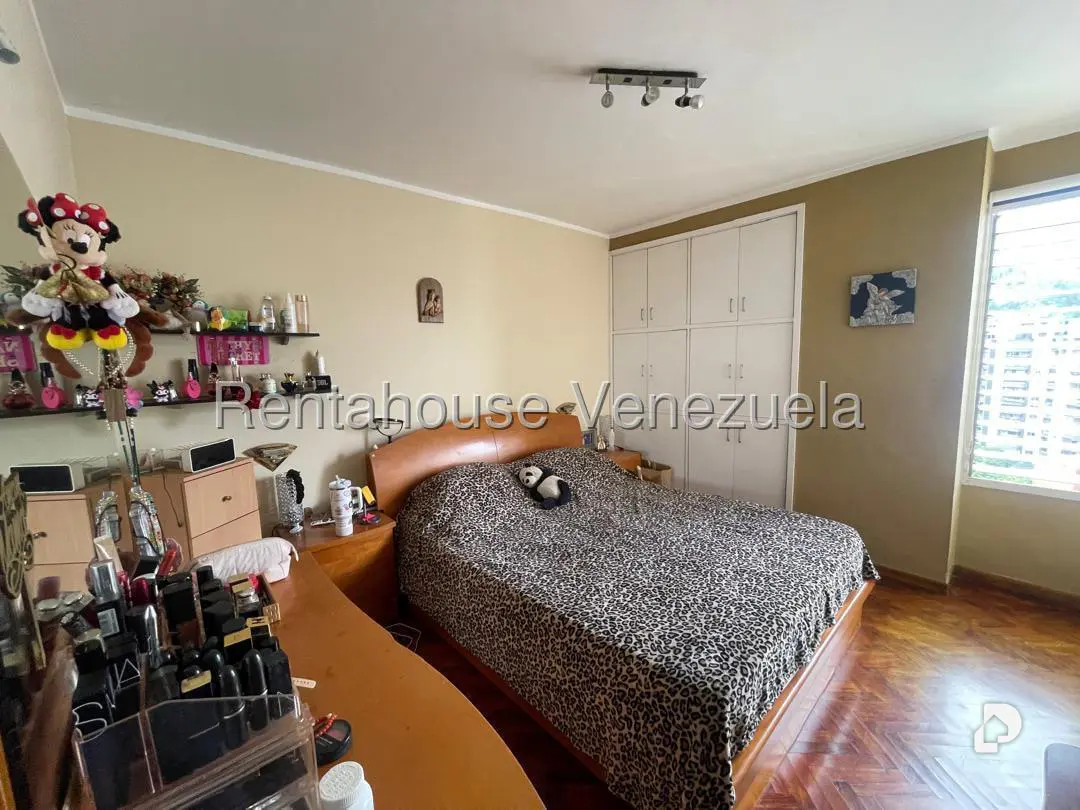 Apartamento en El Cigarral, Caracas – 28