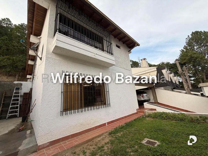 Casa en Lomas de Prados del Este, Caracas – 2