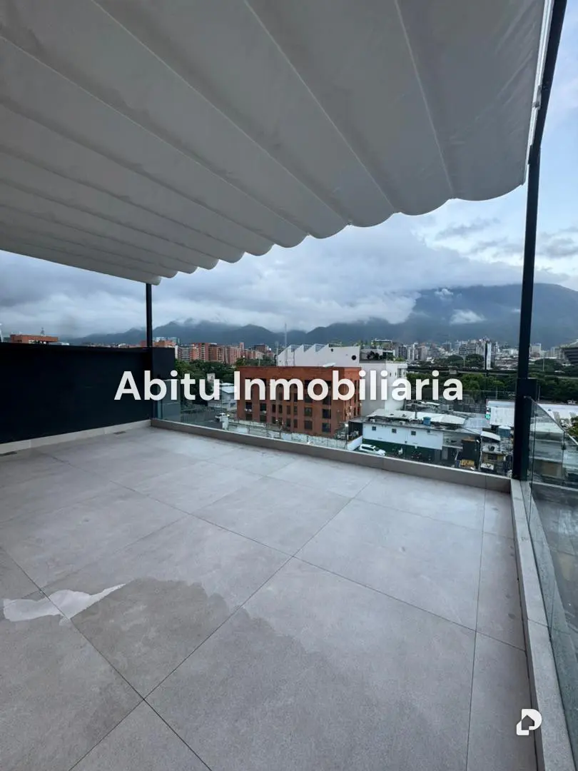 Local comercial en Las Mercedes, Caracas – 9