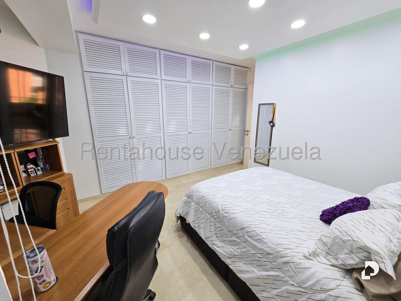 Apartamento en Campo Alegre, Caracas – 21