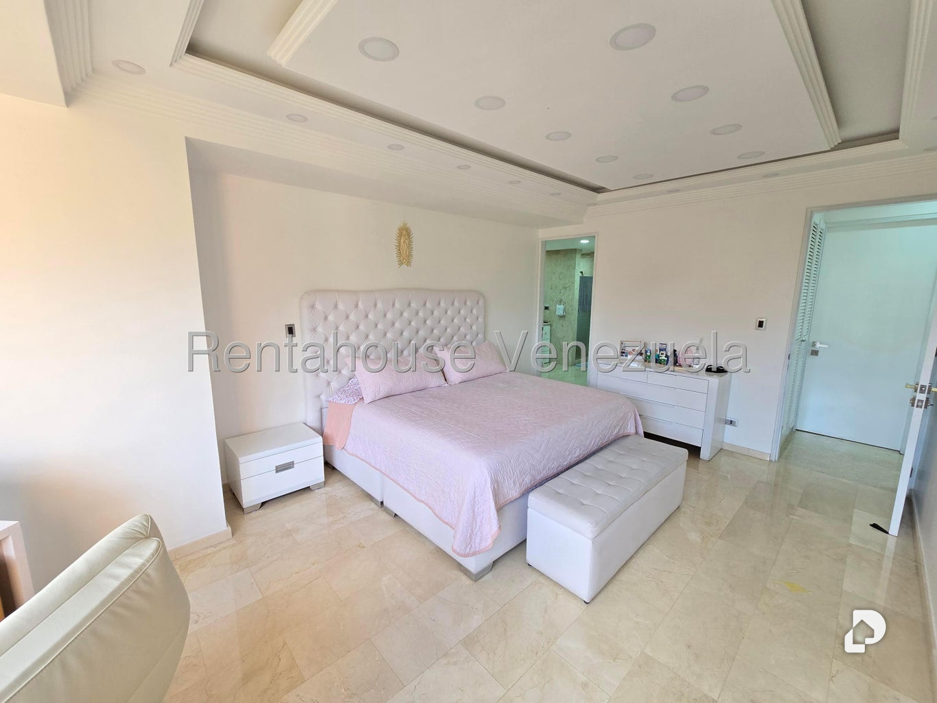 Apartamento en Campo Alegre, Caracas – 14