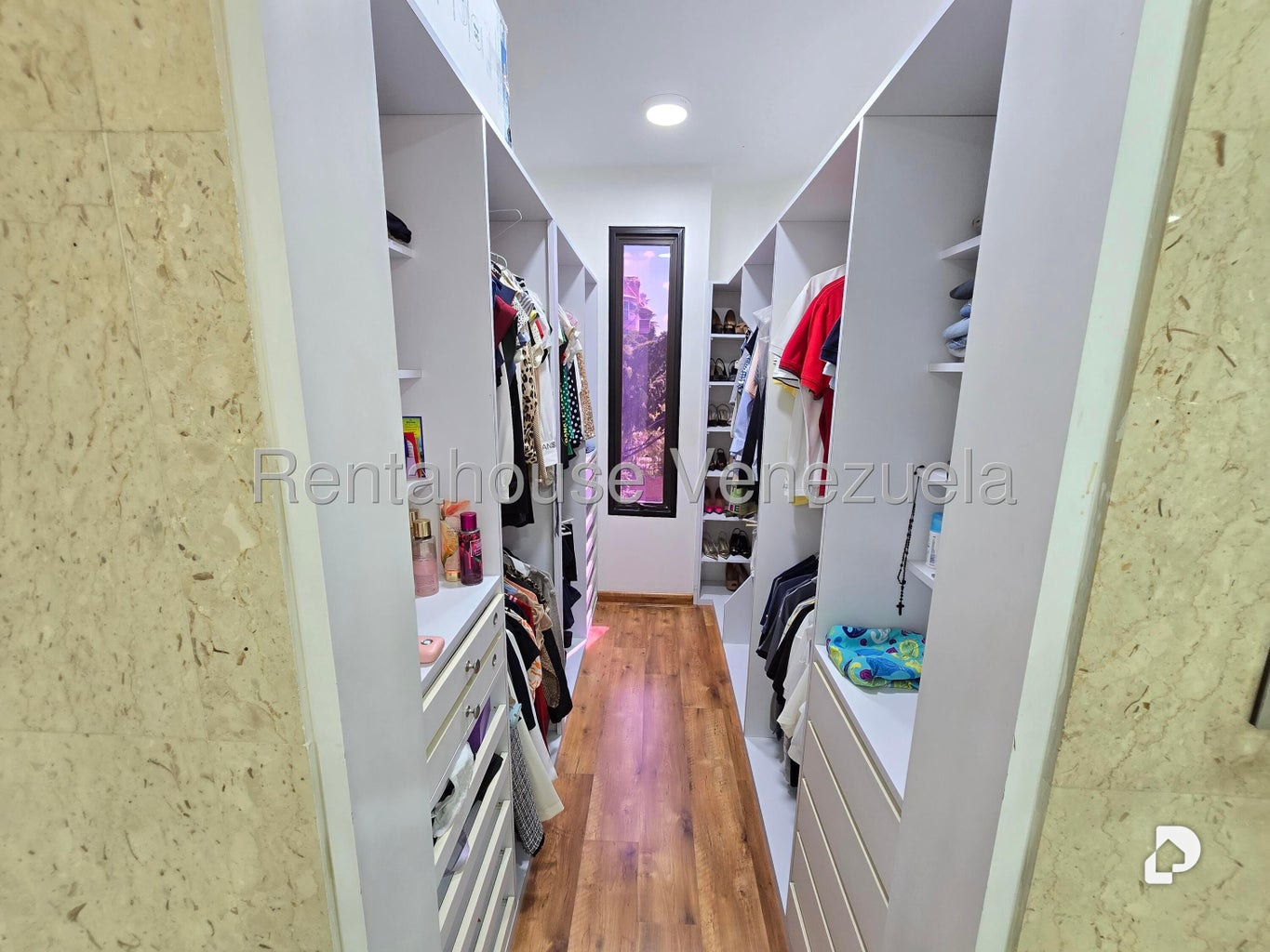 Apartamento en Campo Alegre, Caracas – 19