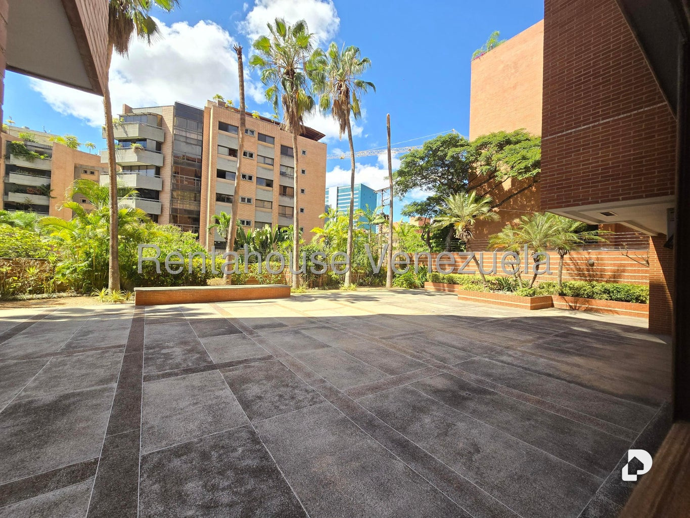 Apartamento en Campo Alegre, Caracas – 26