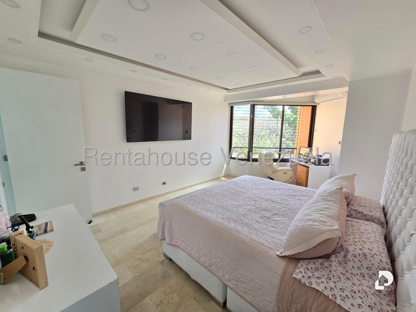 Apartamento en Campo Alegre, Caracas – 16