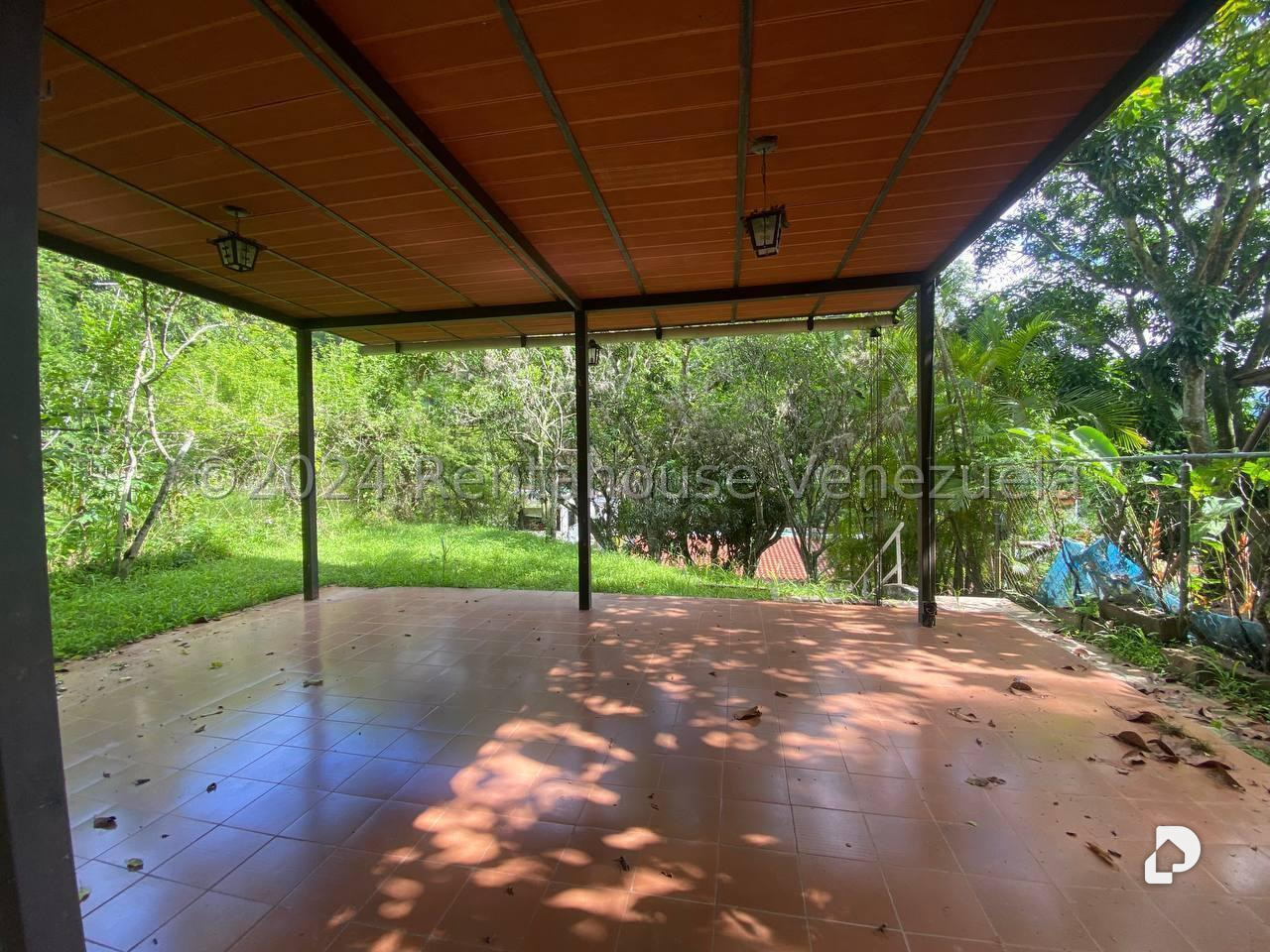 House in Prados del Este, Caracas – 53
