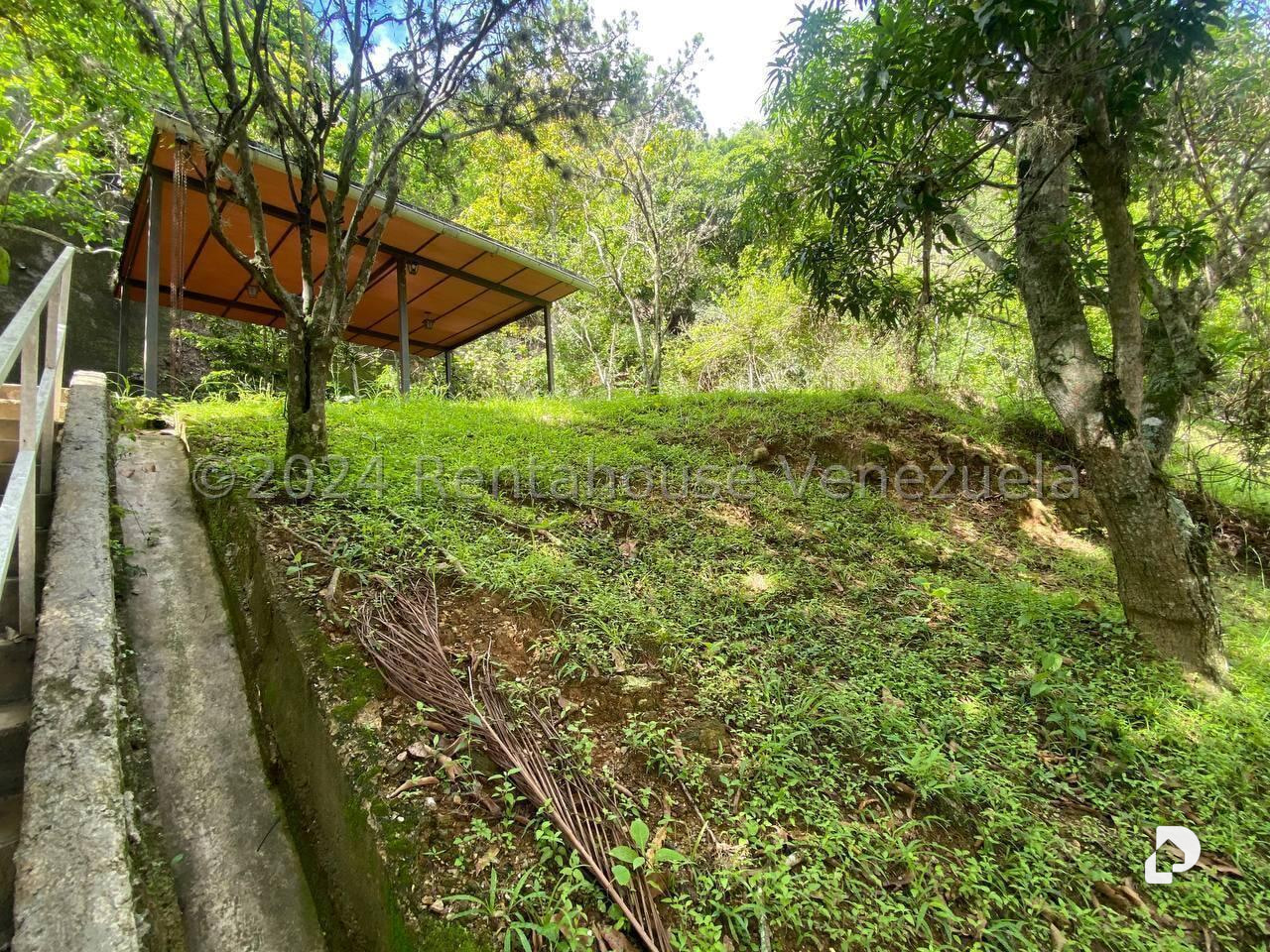 House in Prados del Este, Caracas – 56