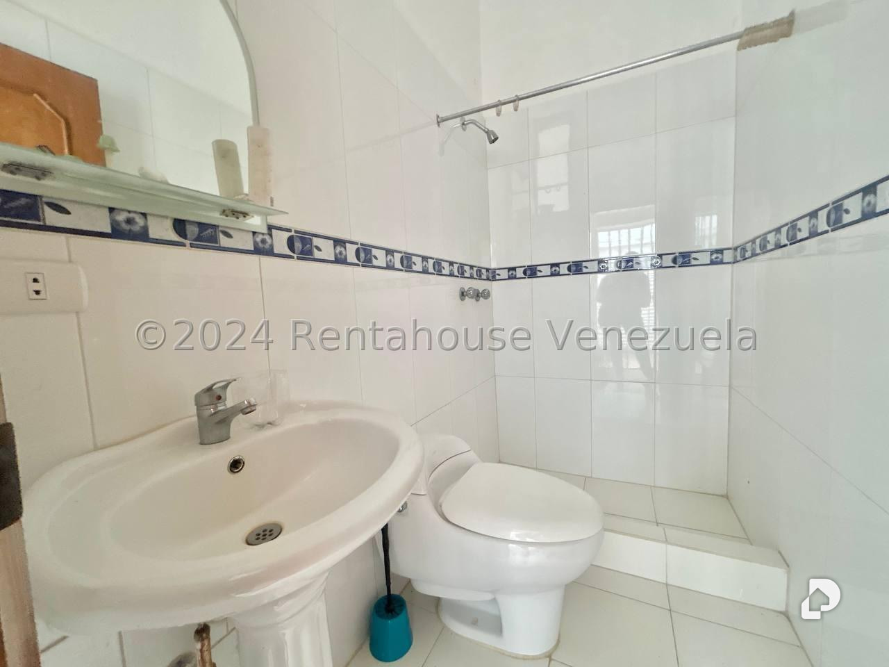 House in Prados del Este, Caracas – 17