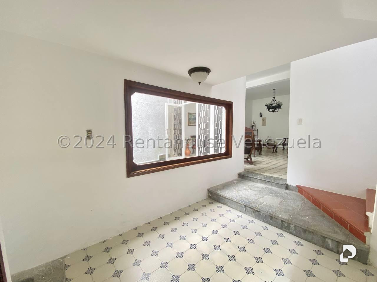 House in Prados del Este, Caracas – 11