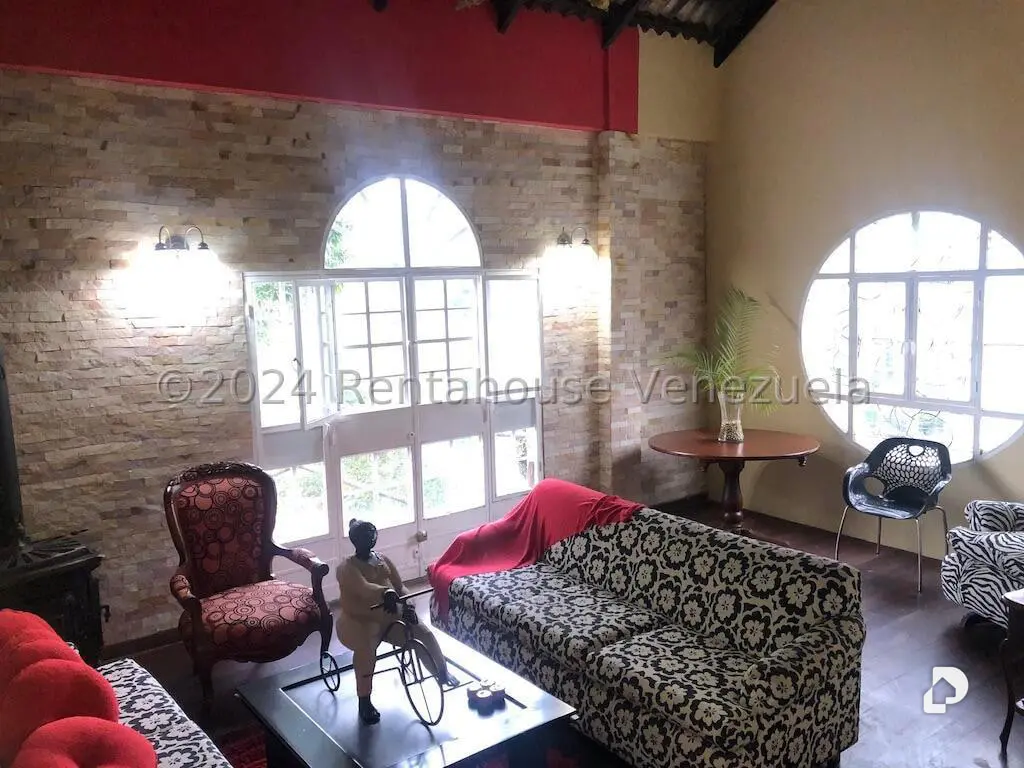 Casa en Oripoto, Caracas – 3