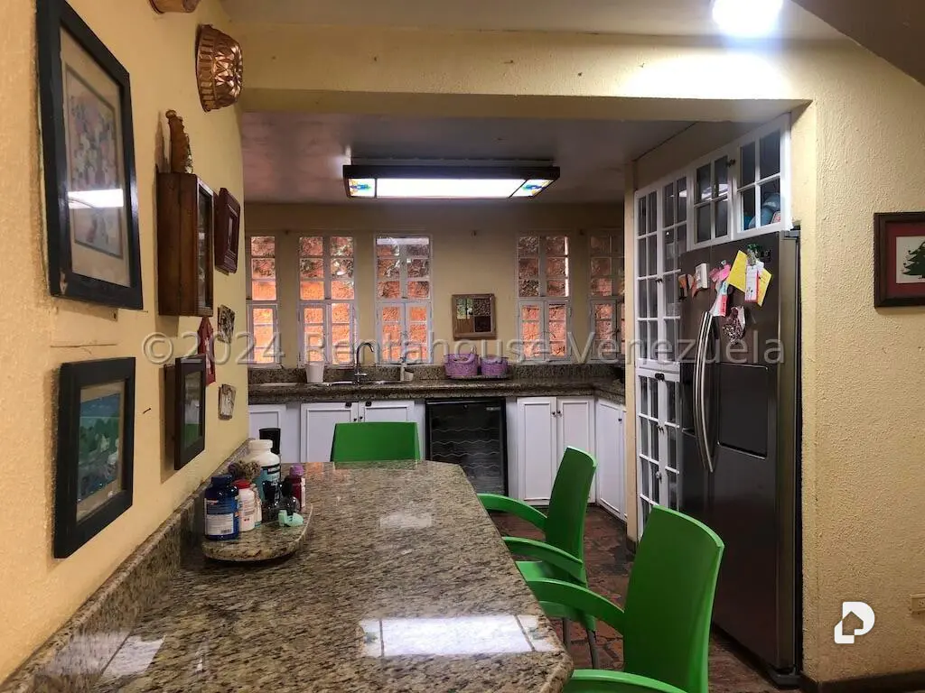 Casa en Oripoto, Caracas – 11