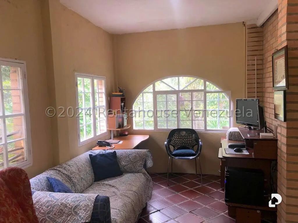 Casa en Oripoto, Caracas – 7