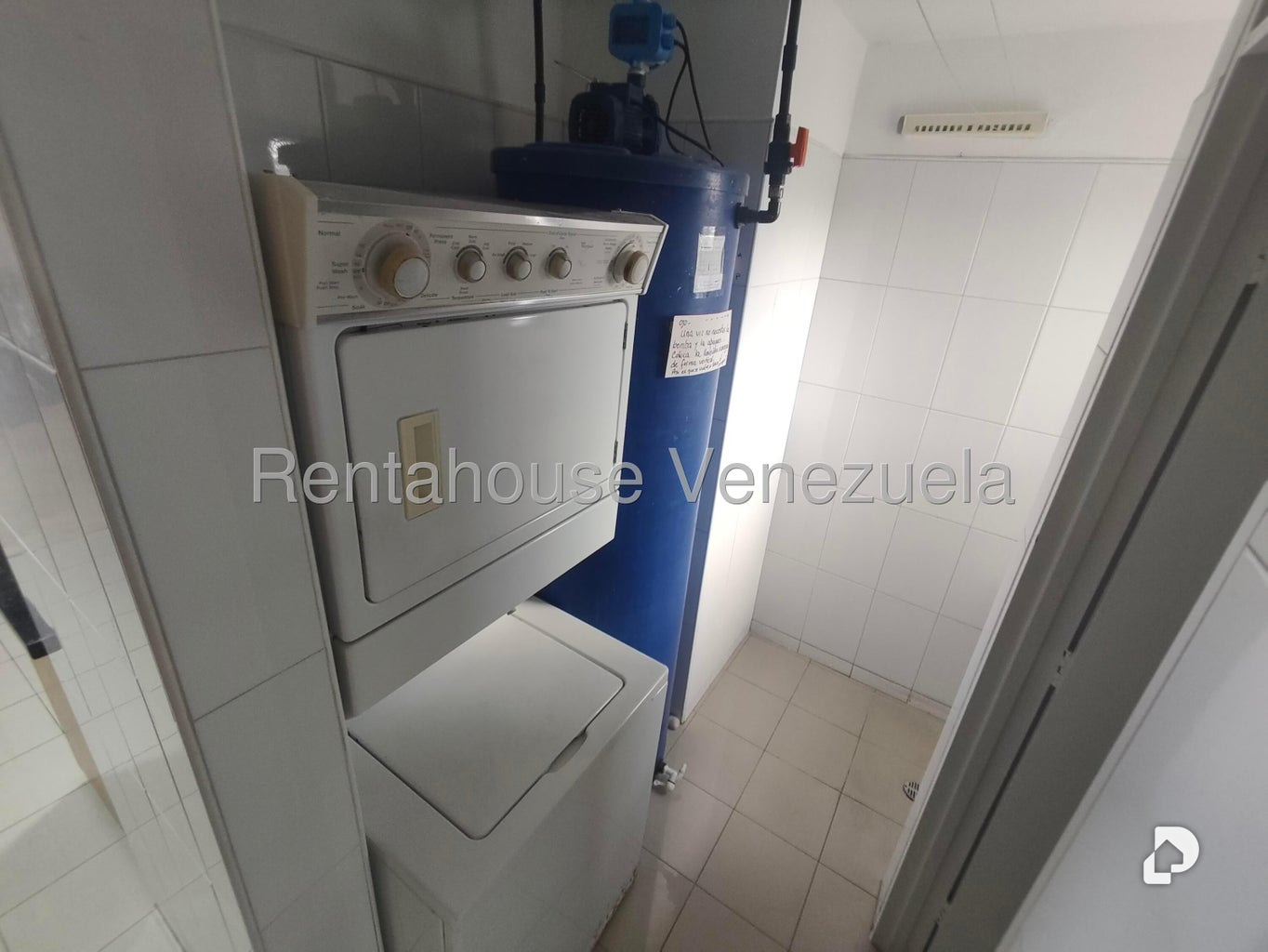 Apartamento en Los Naranjos (del Cafetal), Caracas – 24