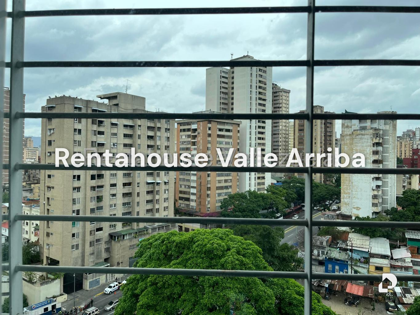 Apartamento en San Bernardino, Caracas – 11