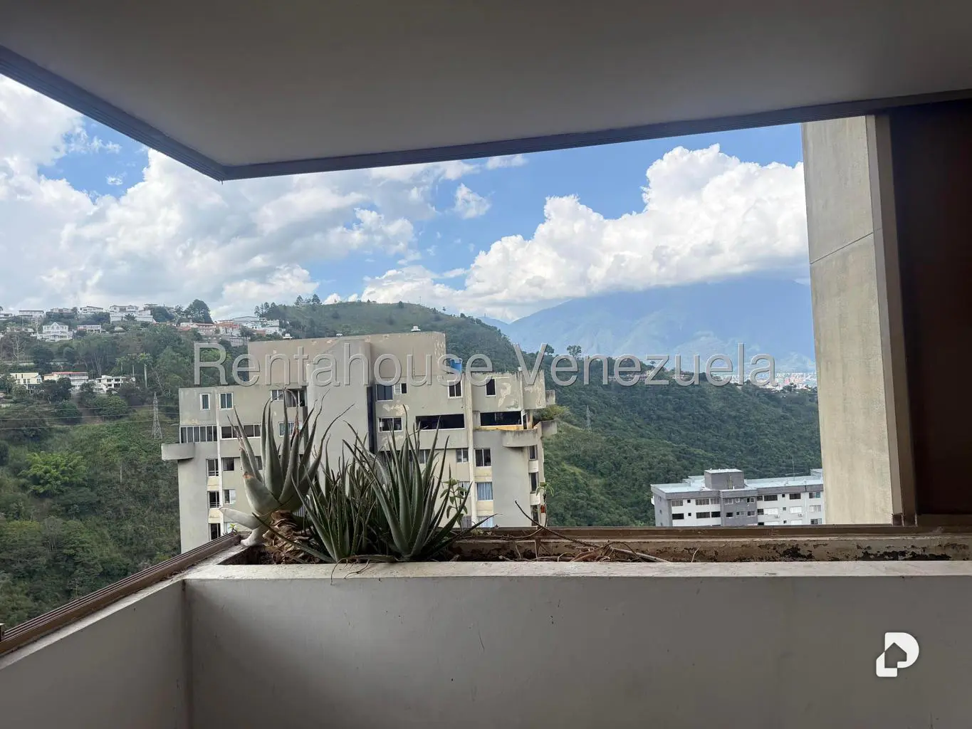 Apartamento en Los Naranjos (del Cafetal), Caracas – 23
