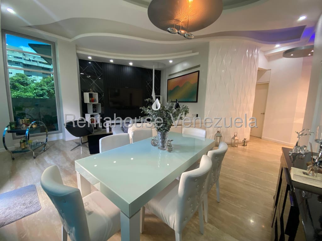 Apartamento en Las Mesetas de Santa Rosa de Lima, Caracas - 1
