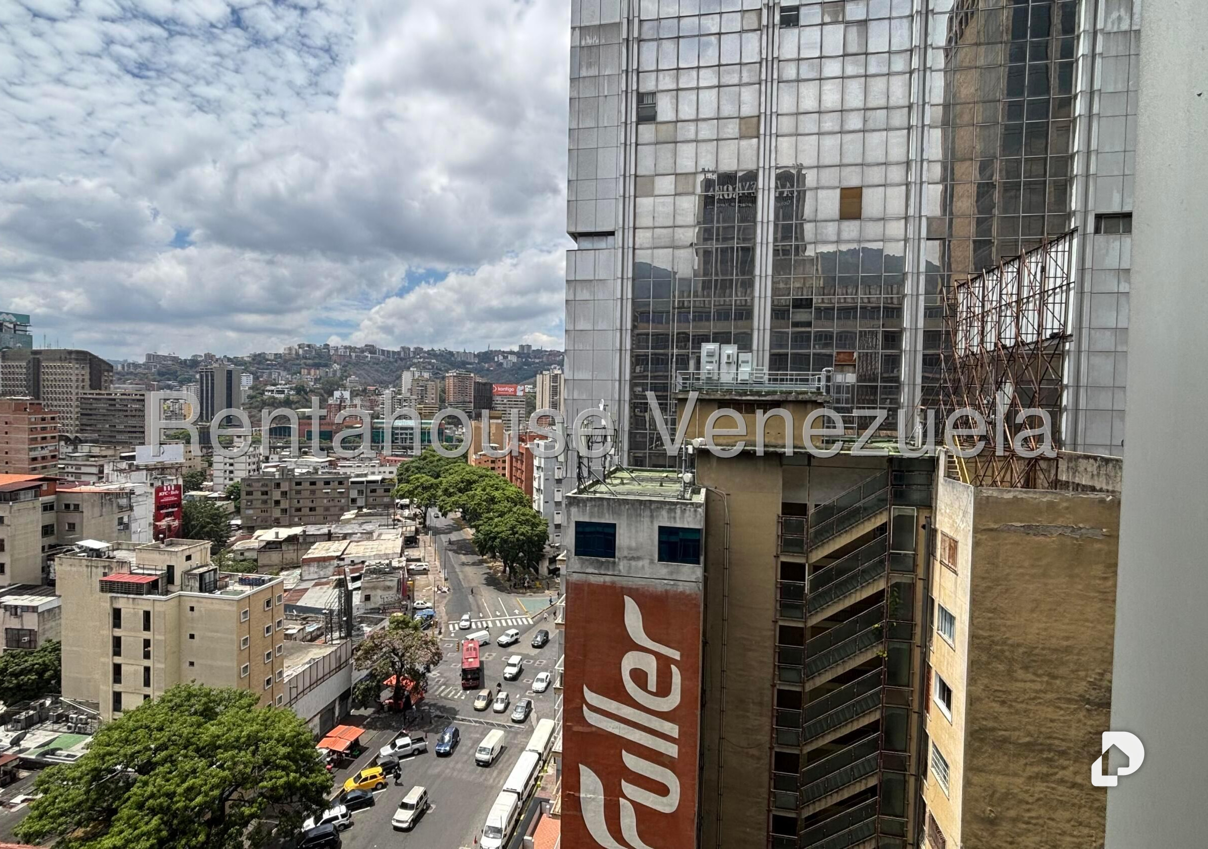 Oficina en Sabana Grande, Caracas – 5