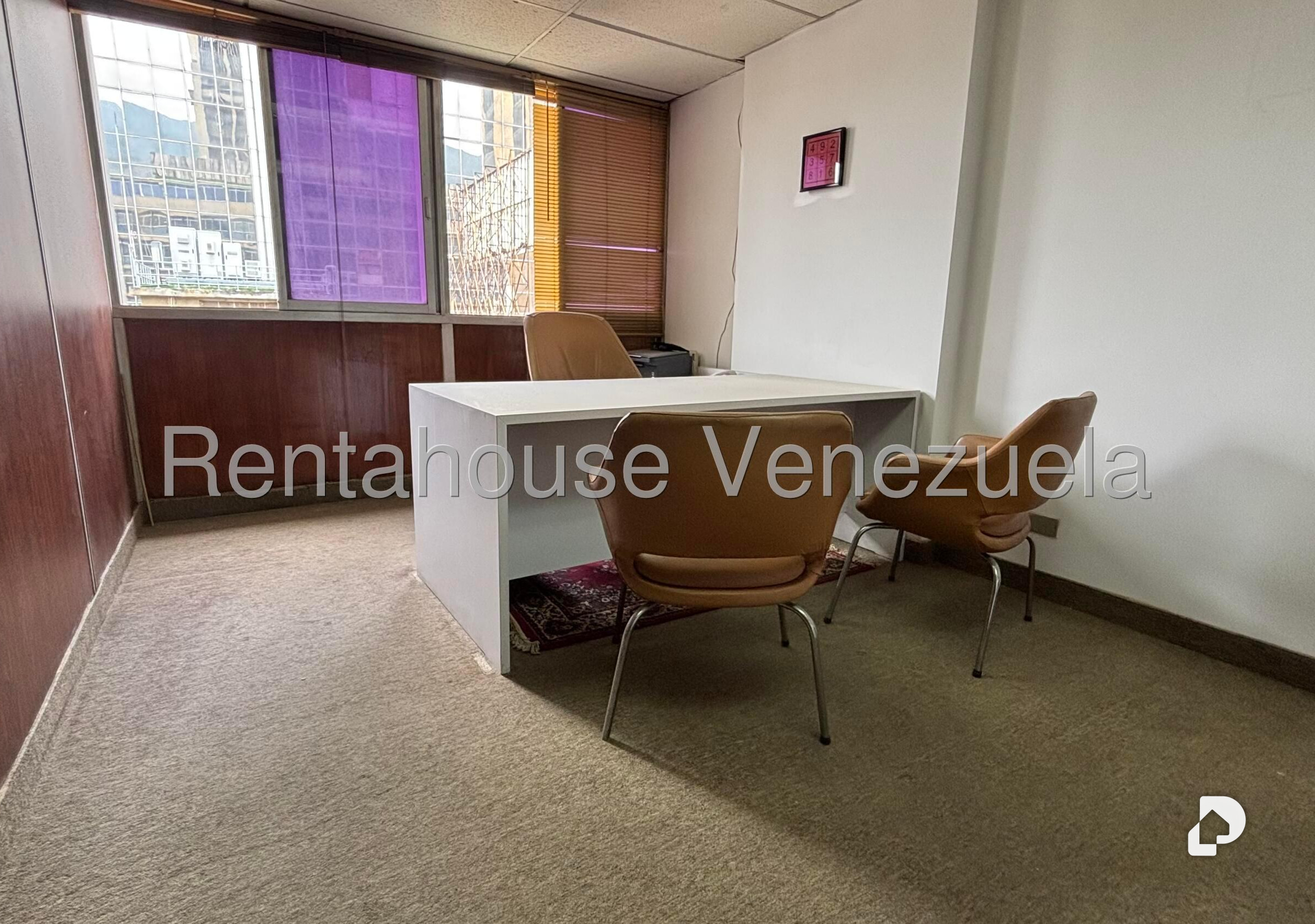 Oficina en Sabana Grande, Caracas – 9