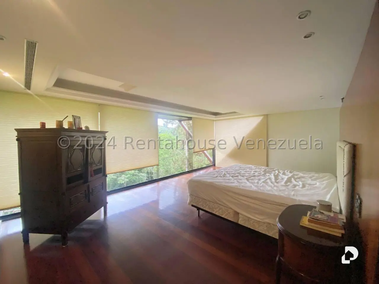 Casa en Oripoto, Caracas – 18