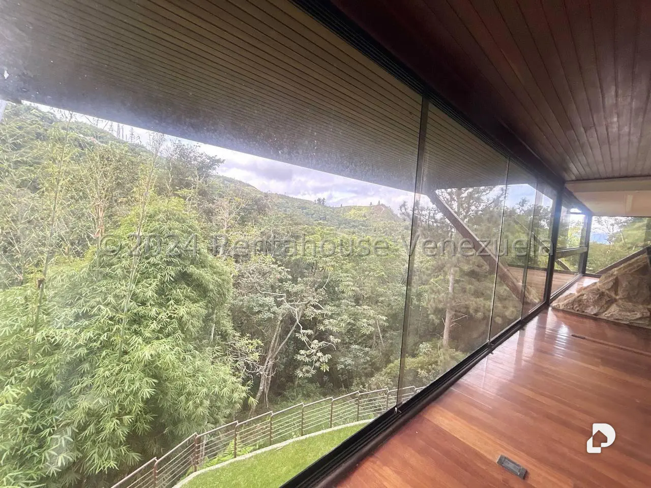 Casa en Oripoto, Caracas – 6