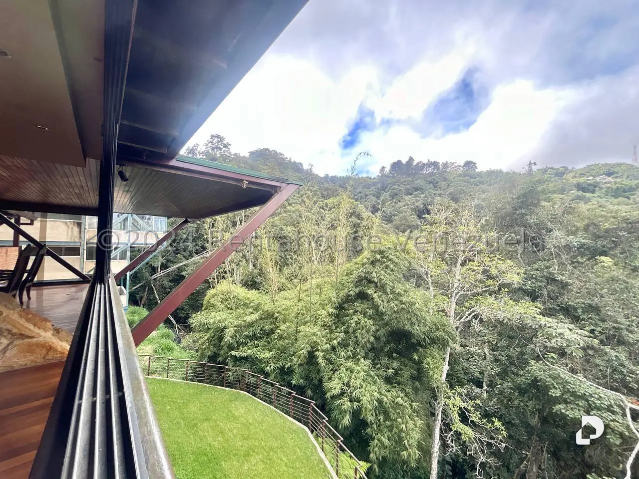 Casa en Oripoto, Caracas – 7