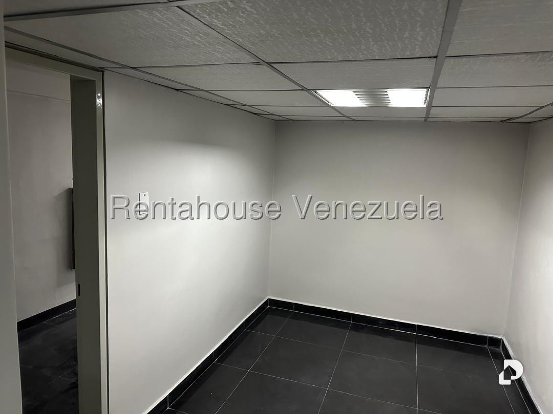 Local comercial en Parroquia Altagracia, Caracas – 10