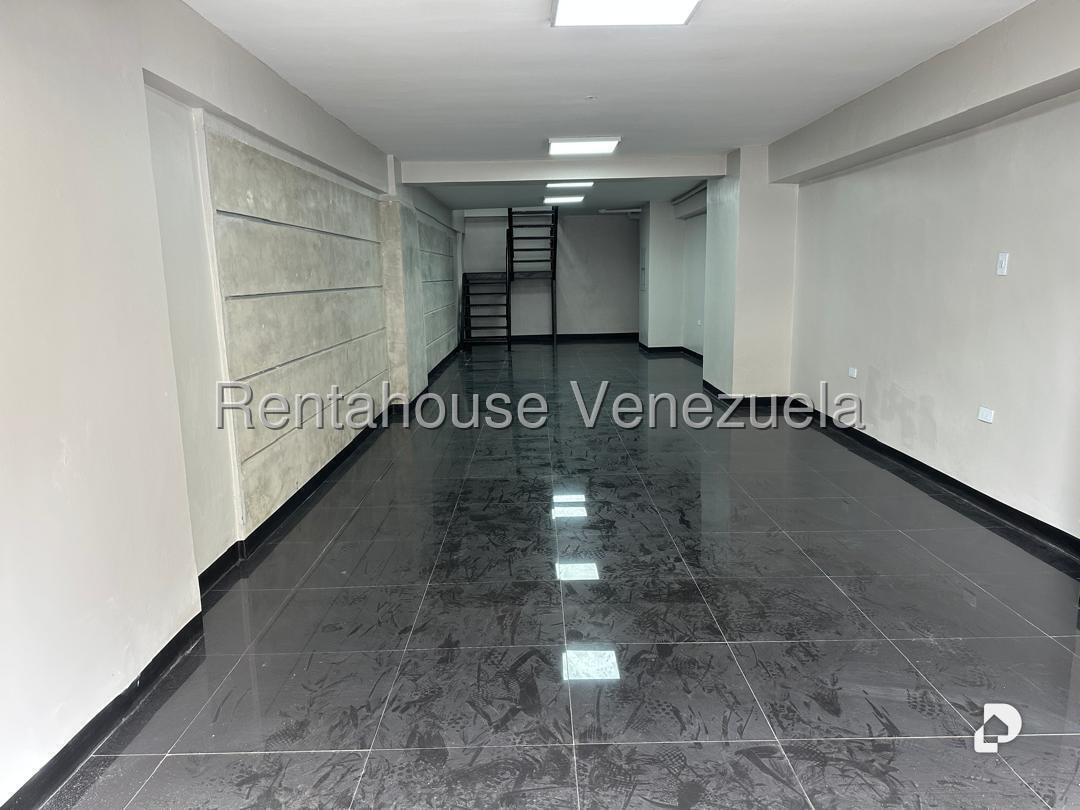Local comercial en Parroquia Altagracia, Caracas – 3