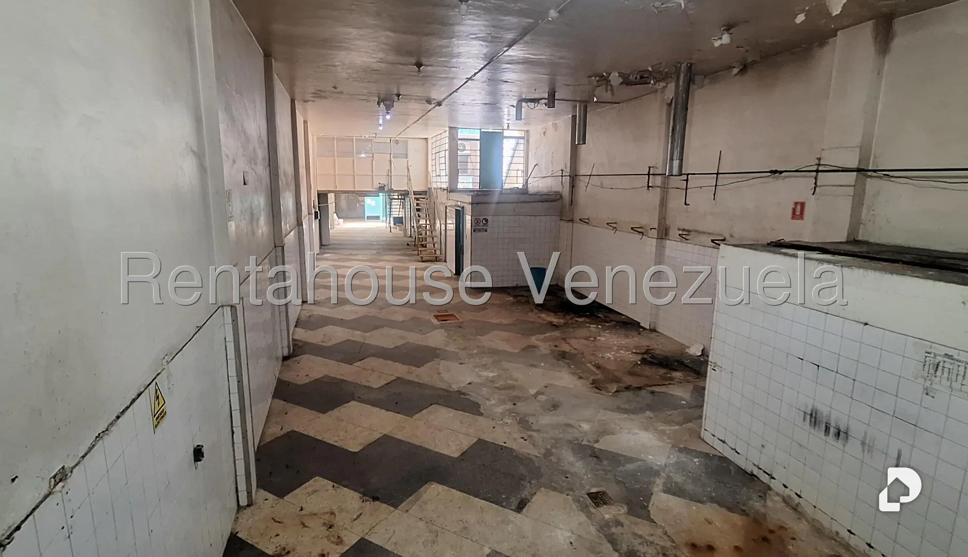 Local comercial en Quinta Crespo, Caracas