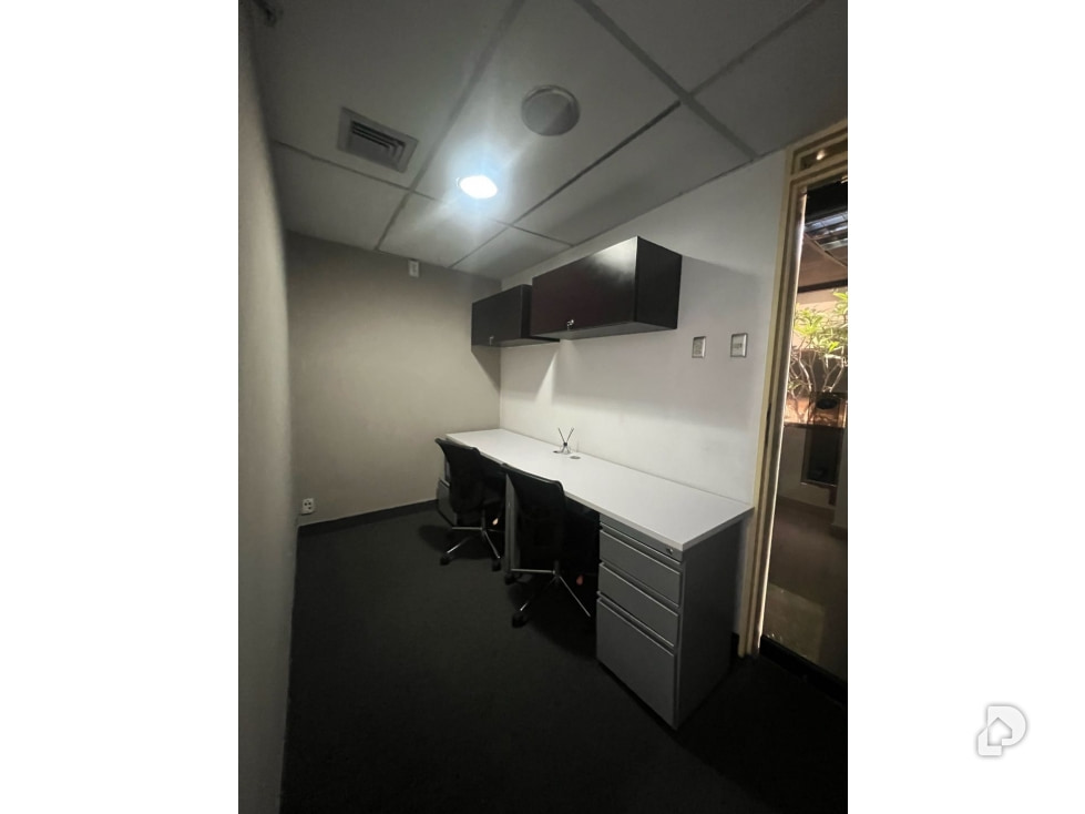 Office in Chacaito, Caracas – 11