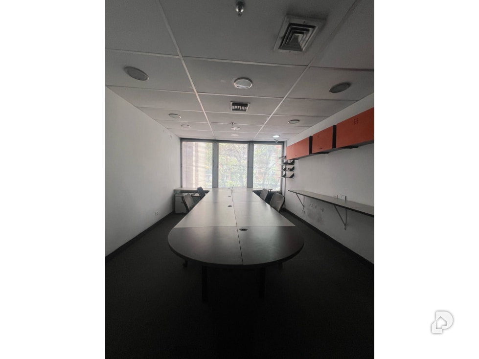 Office in Chacaito, Caracas – 9