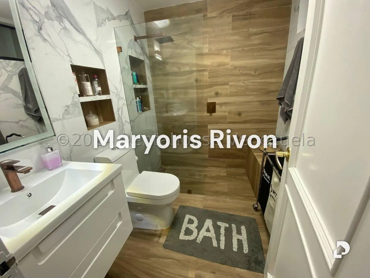 Apartamento en Colinas de La Tahona, Caracas – 17