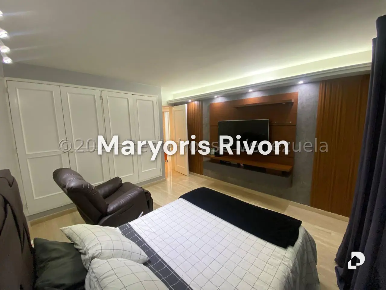 Apartamento en Colinas de La Tahona, Caracas – 21