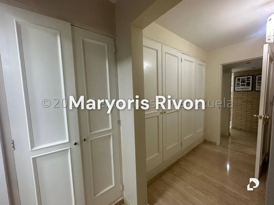 Apartamento en Colinas de La Tahona, Caracas – 18