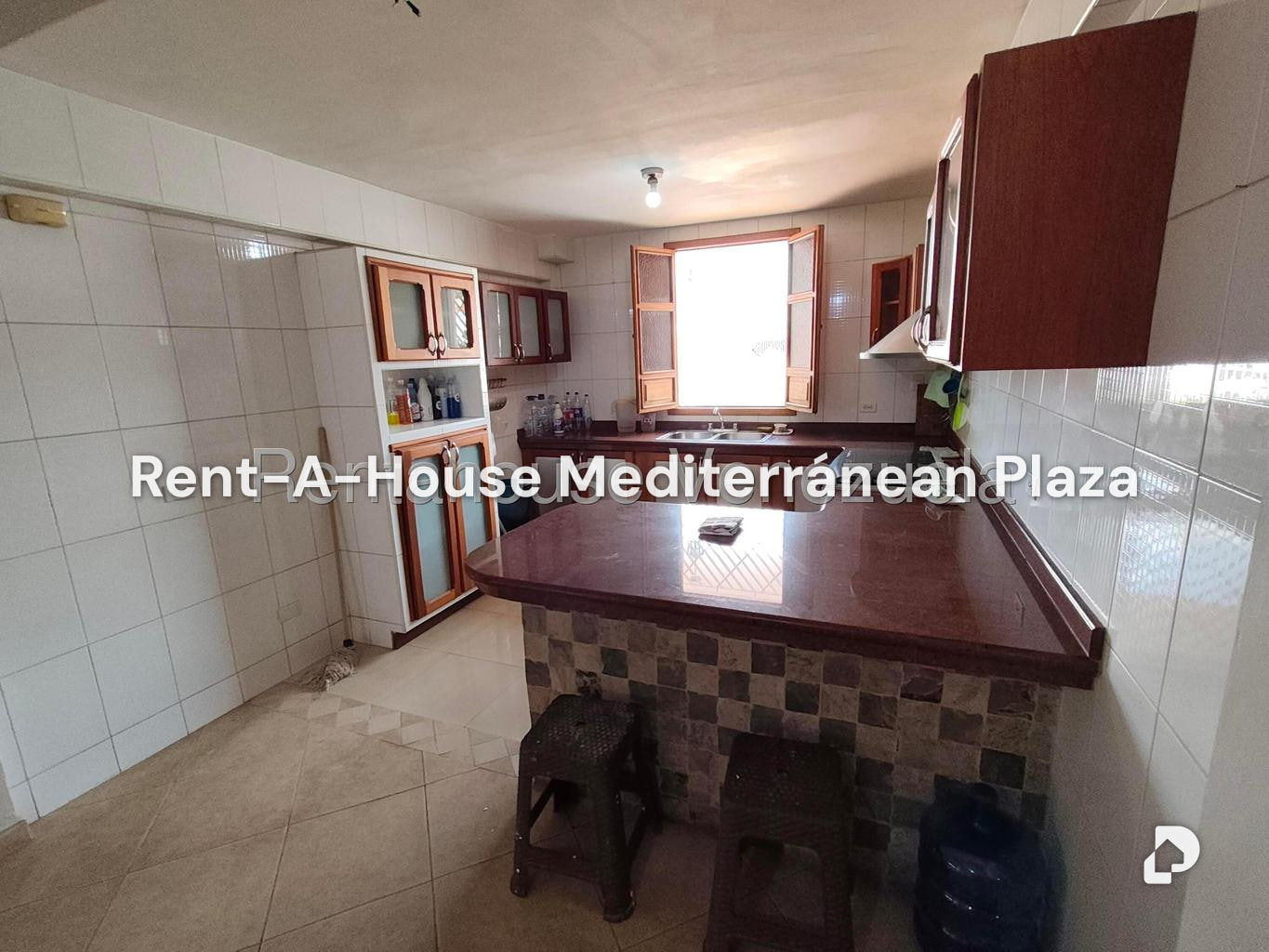 Casa en Parroquia Urbana San José, Valencia – 17