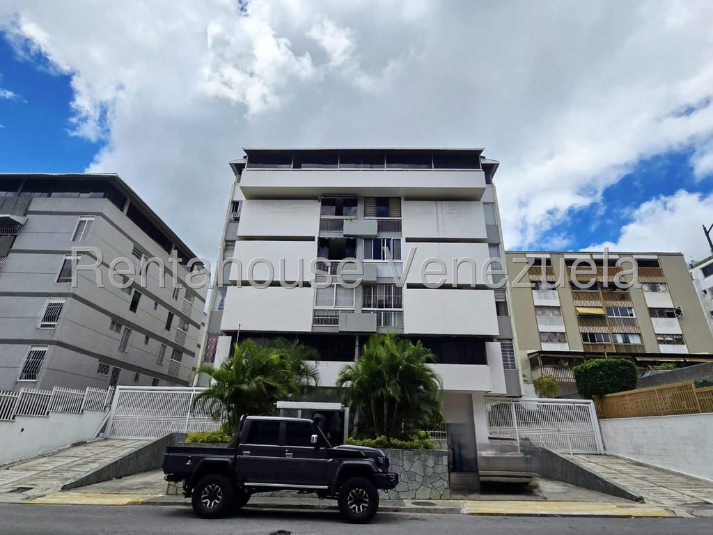 Penthouse en Cumbres de Curumo, Caracas - 1