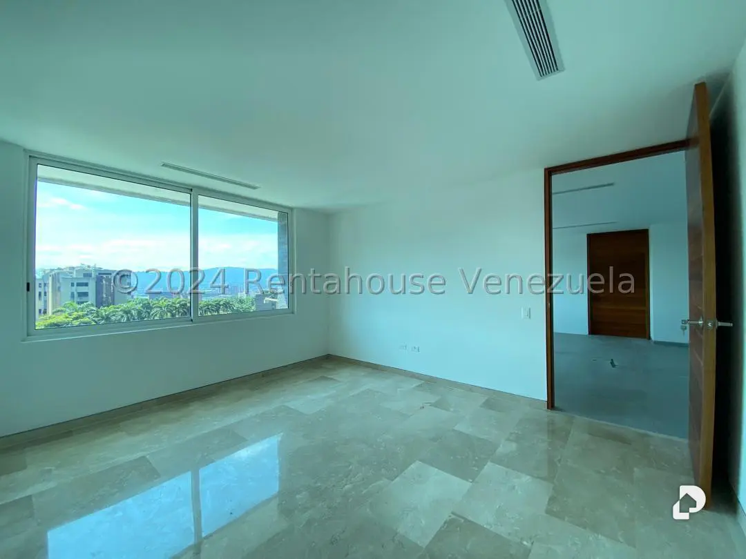 Apartamento en Los Chorros, Caracas – 23