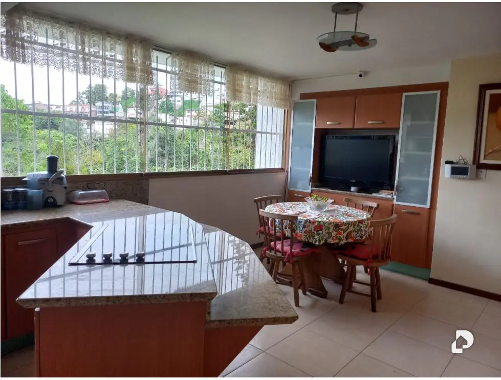 Casa en Parque El Retiro, Altos Mirandinos – 8