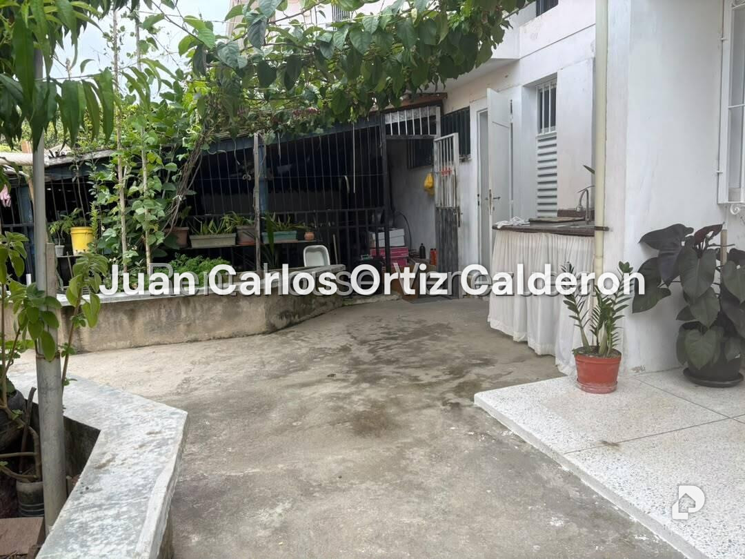 Casa en La Boyera, Caracas – 16
