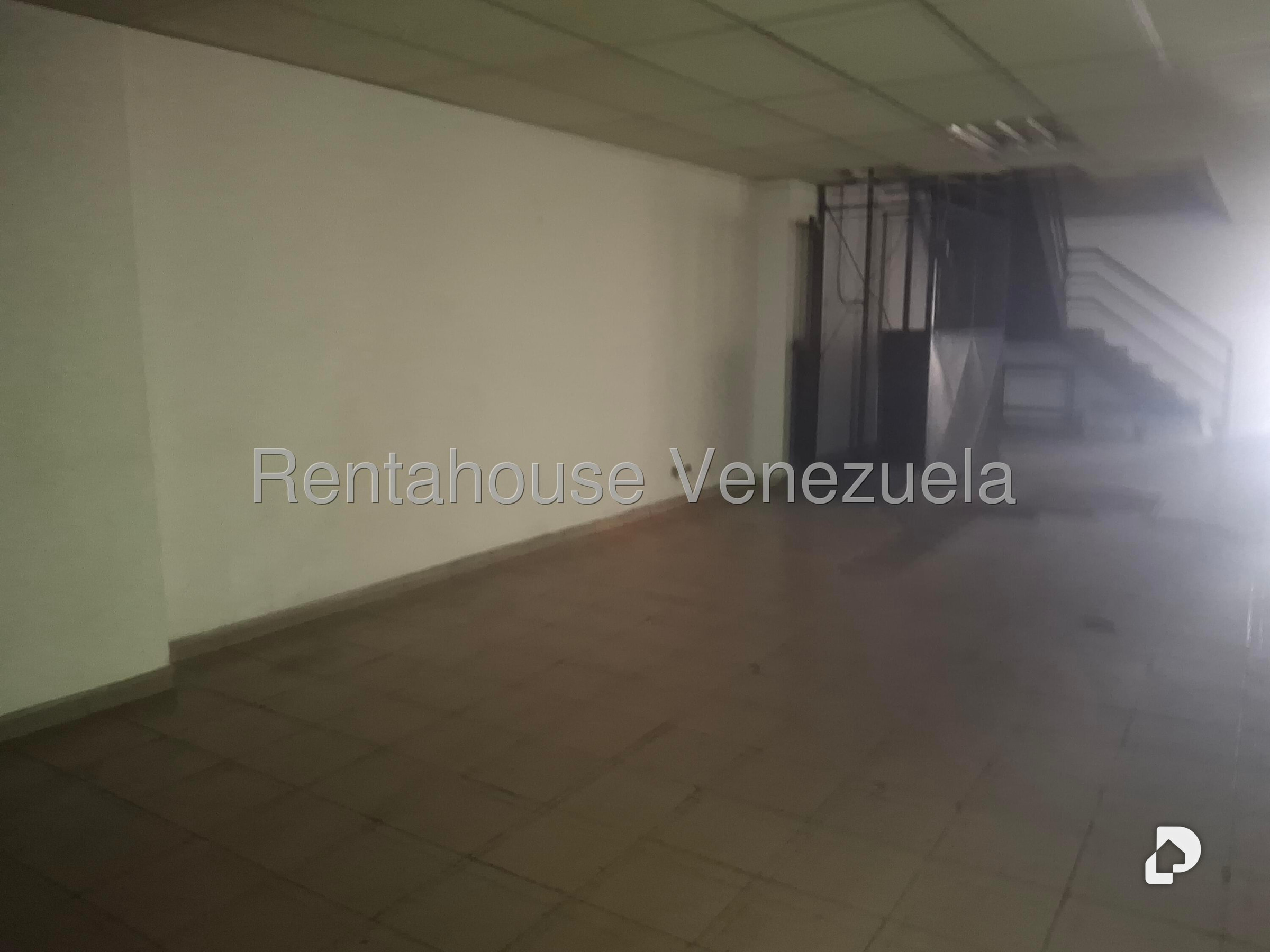 Local comercial en Parroquia La Candelaria, Caracas