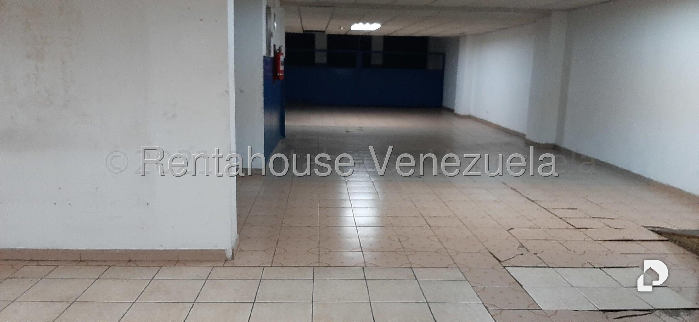 Local comercial en Parroquia La Candelaria, Caracas