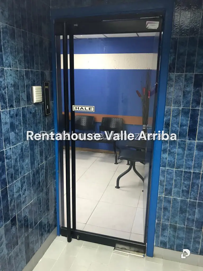 Local comercial en Bello Monte, Caracas – 3