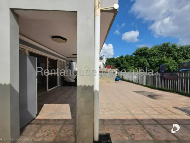 Casa en El Cafetal, Caracas – 11