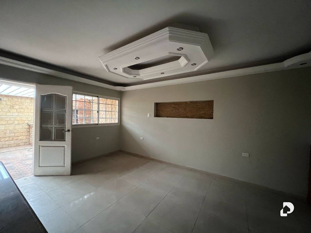 Casa en Avenida Goajira, Maracaibo – 3