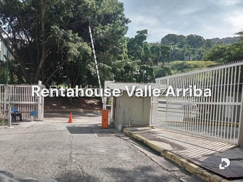 Apartment in Santa Fe Norte, Caracas – 3