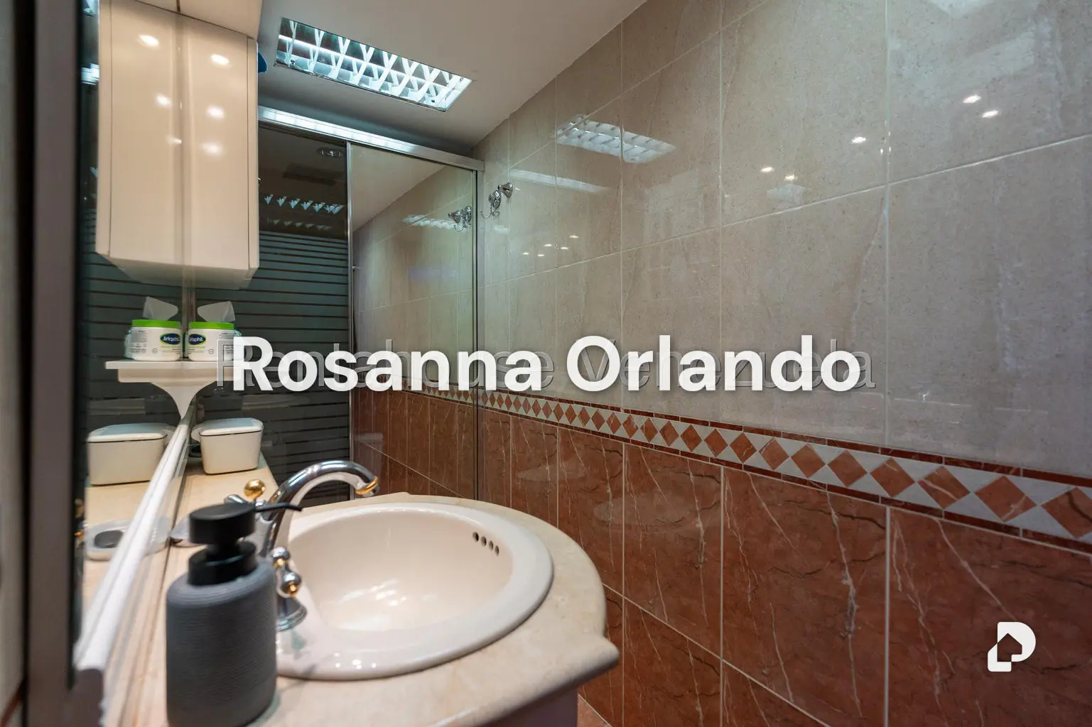 Local comercial en Los Chaguaramos, Caracas – 13