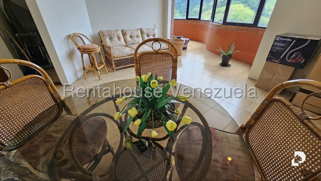 Casa en Los Samanes, Caracas – 24