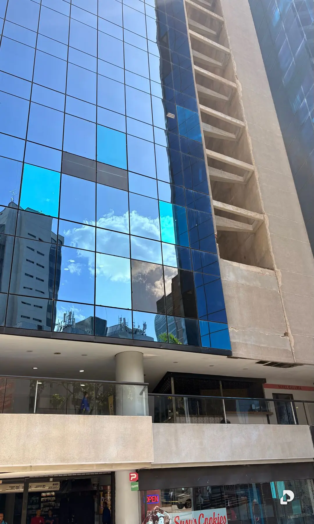 Commercial space in El Rosal, Caracas – 9