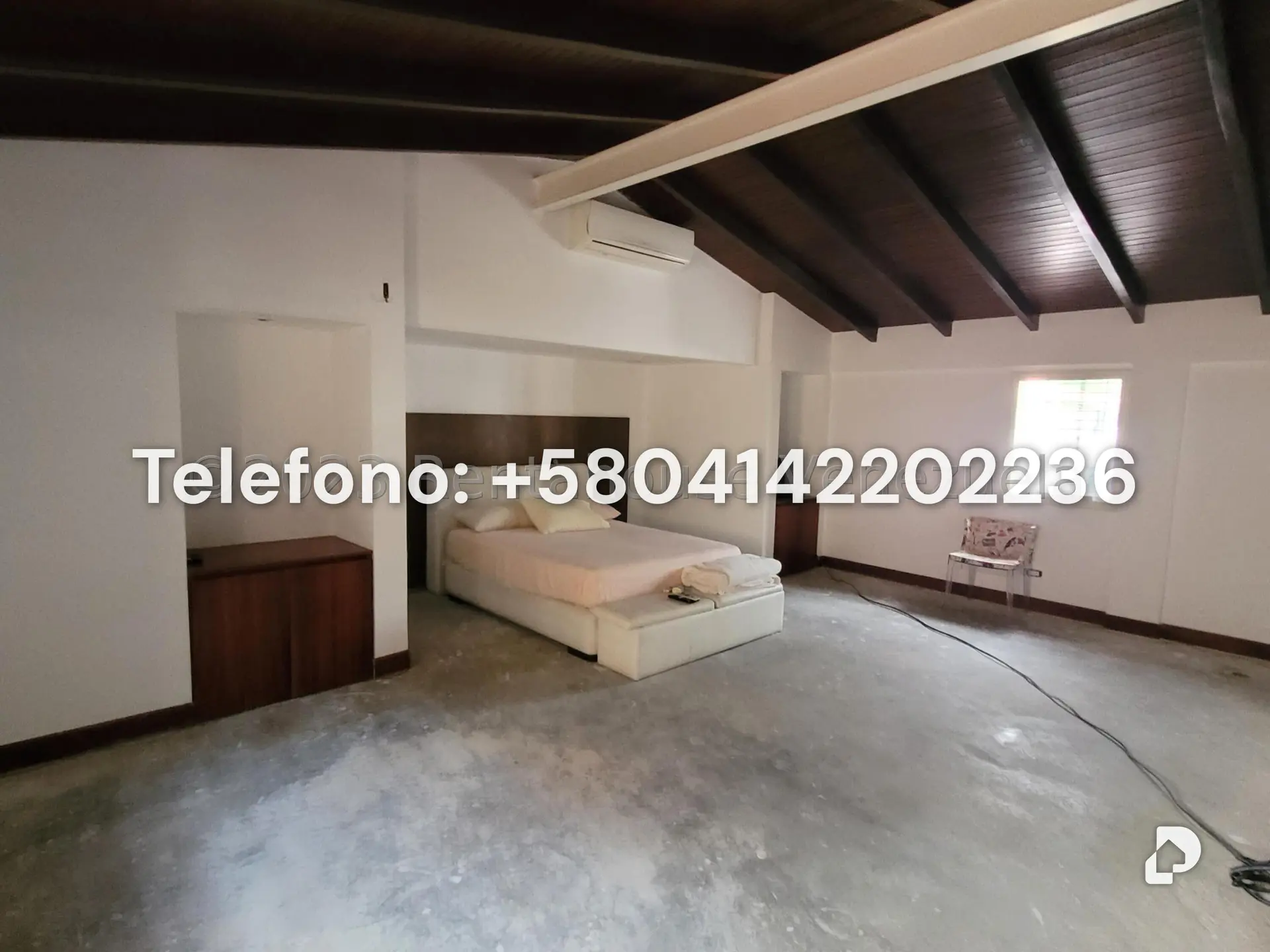 Casa en Cumbres de Curumo, Caracas – 23