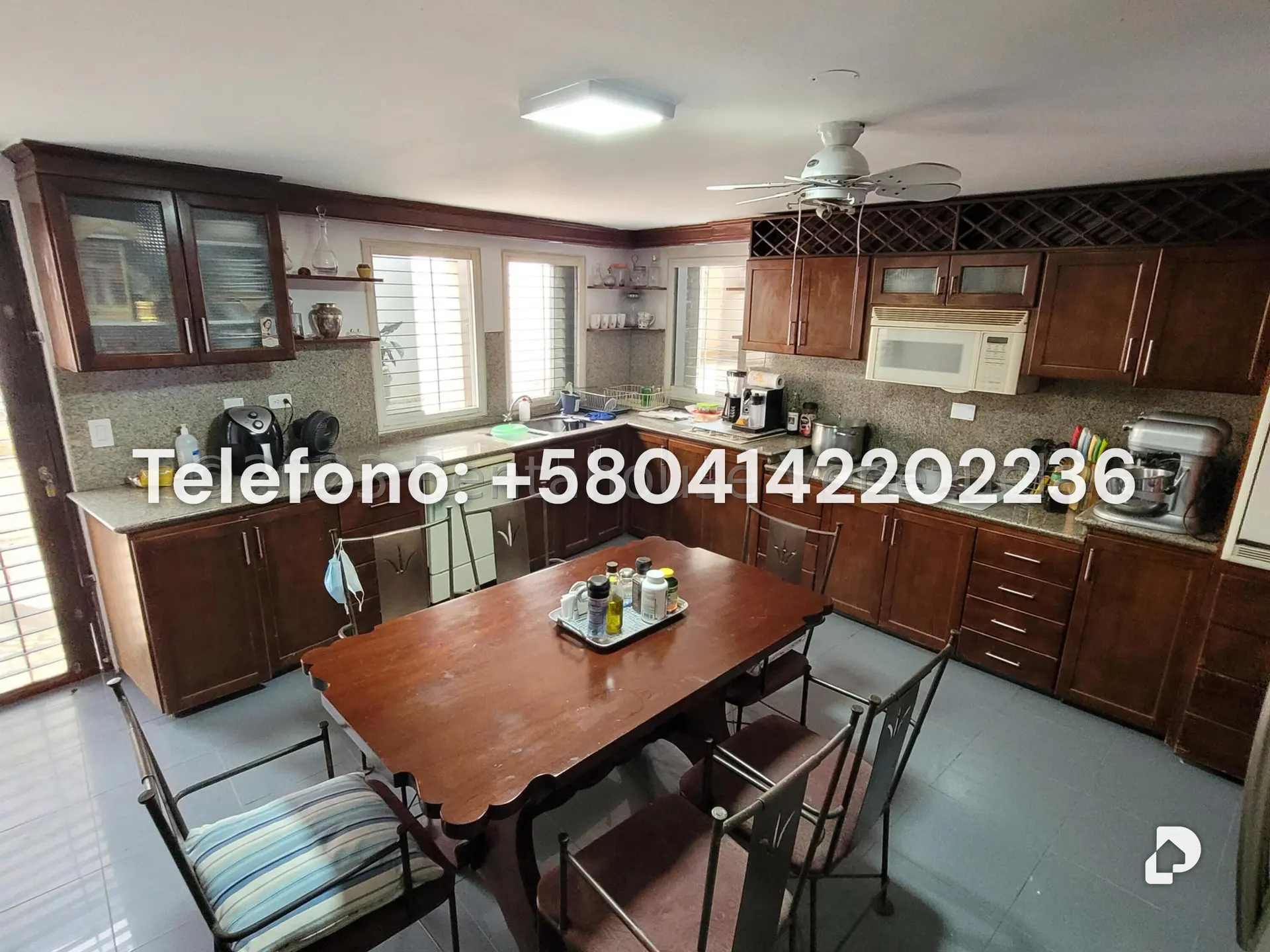 Casa en Cumbres de Curumo, Caracas – 14